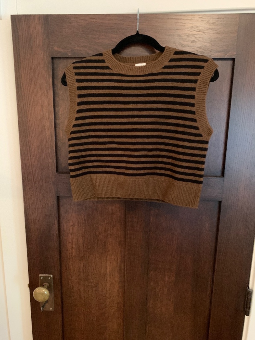 Kule Sam Vest